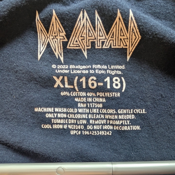 Def Leppard Graphic Tee - Navy - Picture 5 of 5